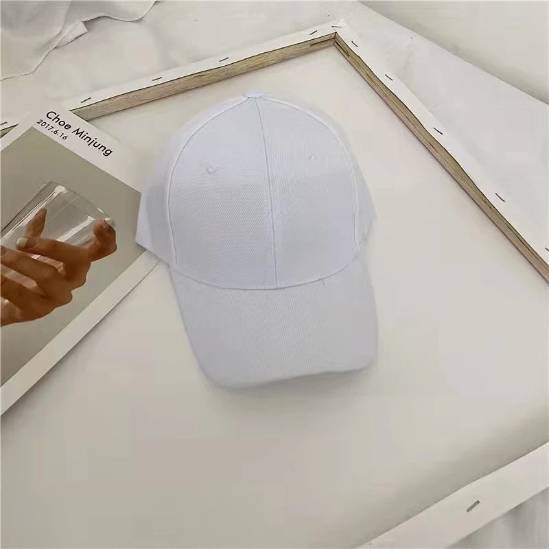 Boné Liso Esportivo Básico Com Aba Curva 