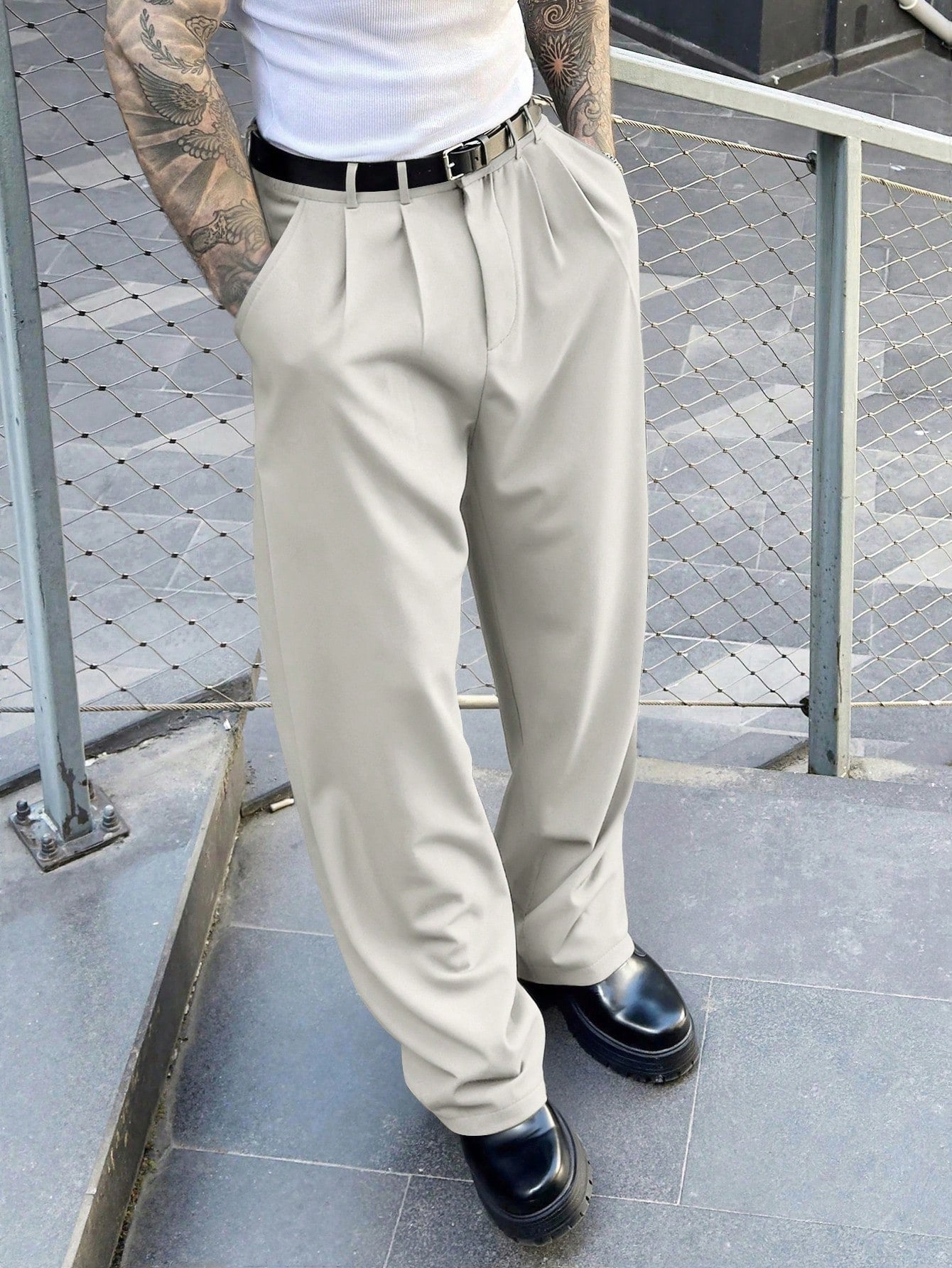 Calça de Alfaiataria Bege Streetwear