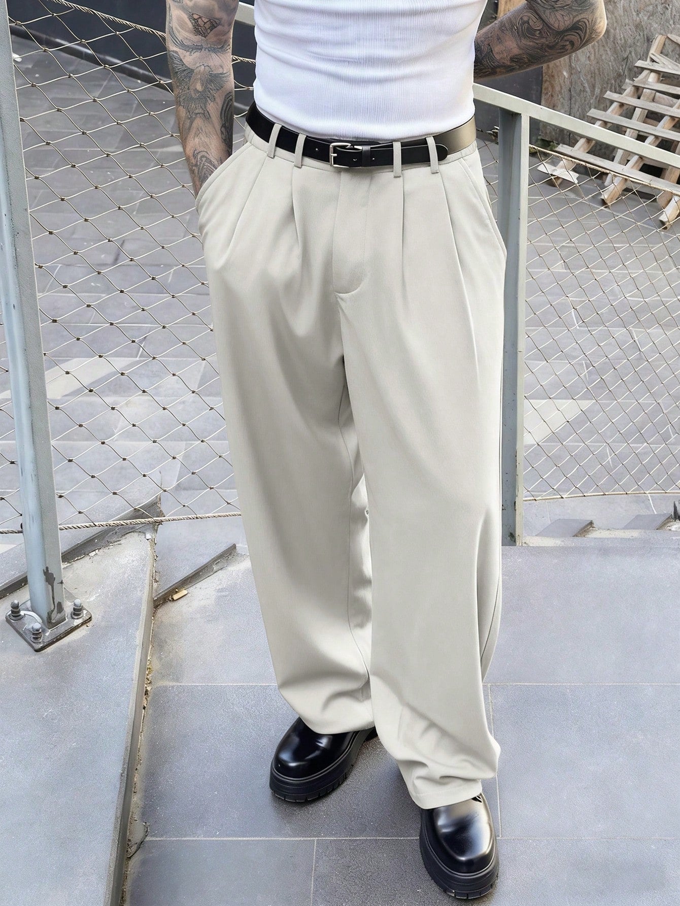 Calça de Alfaiataria Bege Streetwear