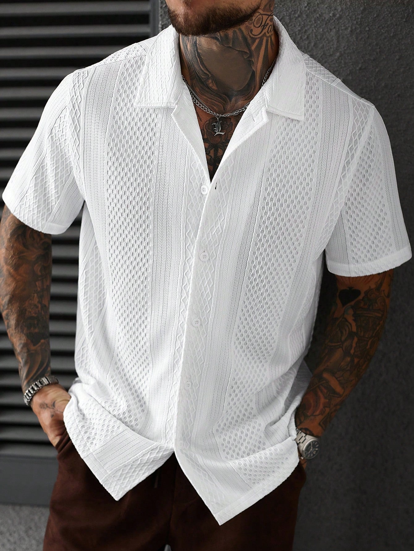 Manfinity CasualCool Camisa de Malha Jacquard de Manga Curta