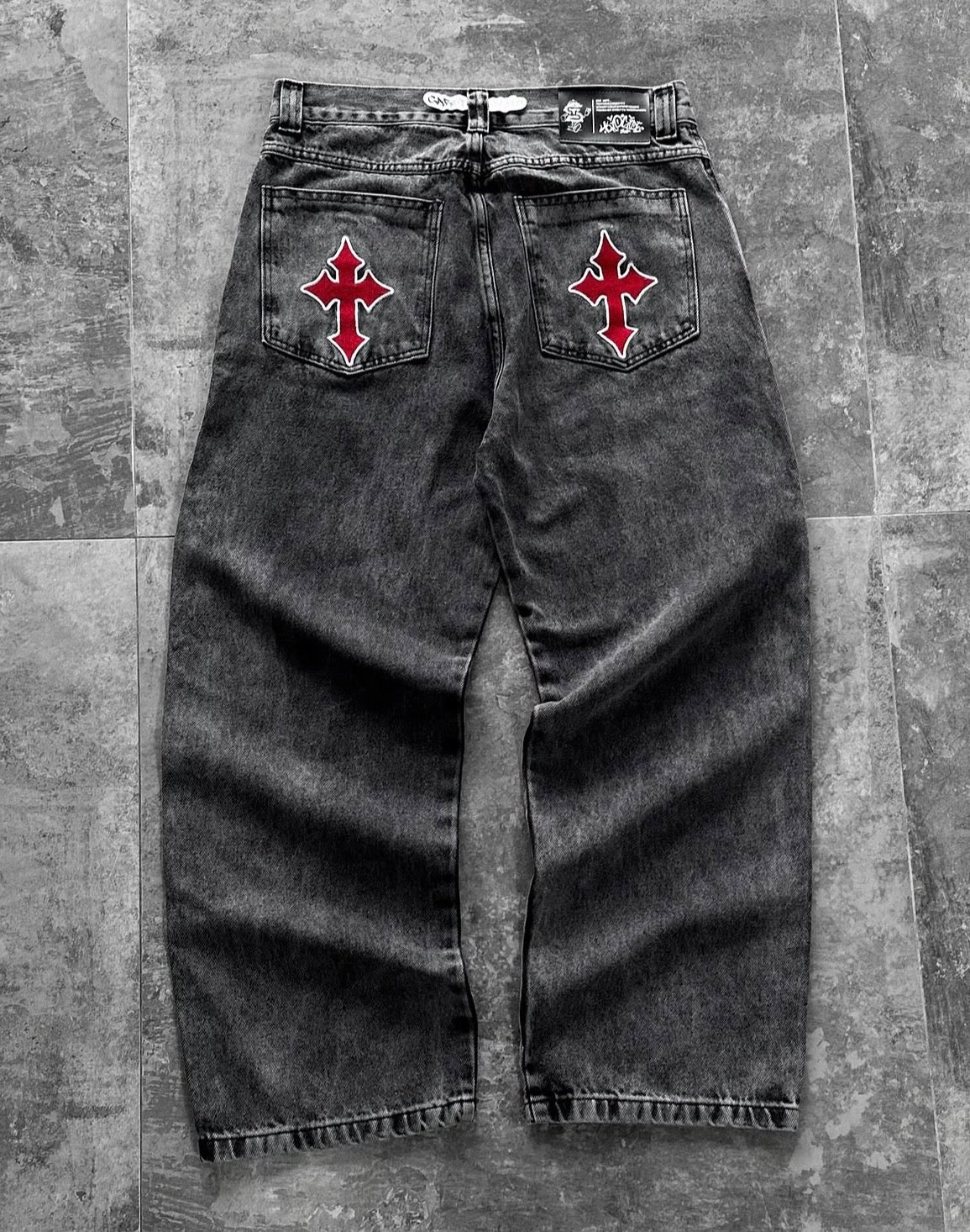 Calça Baggy Balão Cruz Vermelha Estonada Jeans Cinza Marmorizado