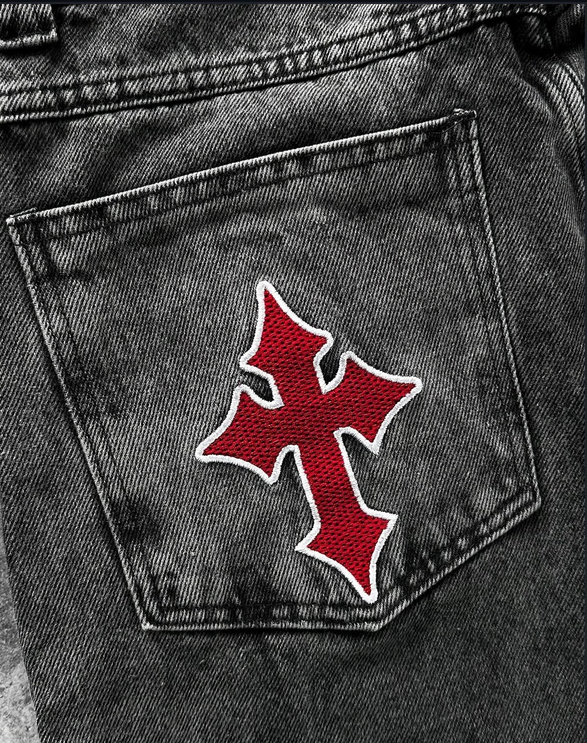 Calça Baggy Balão Cruz Vermelha Estonada Jeans Cinza Marmorizado