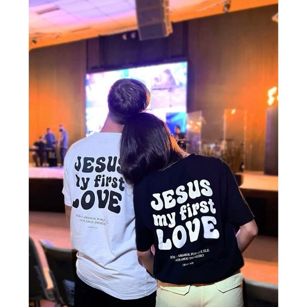 Kit Casal Camisetas Cristãs Jesus My First Love Amor e Fé Streetwear